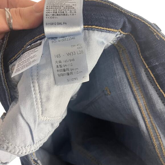 Levi's Classic Straight Plus Size 16 Dark Wash‎ Straight Jeans - Picture 9 of 13